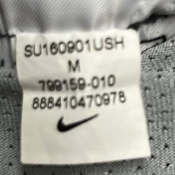 Nike Women’s Black/Gray Athletic Shorts with Built-in Drawstring Shorts- Medium - Picture 16 of 16